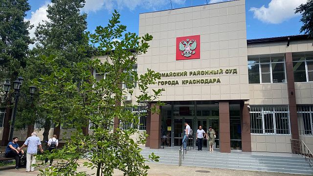 В Краснодаре суд определит меру пресечения подозреваемому в убийстве бывшего капитана подлодки 