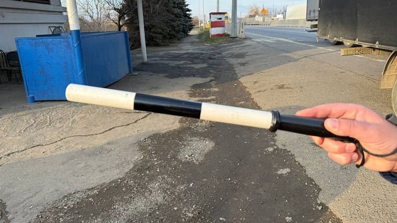 Полицейским не удалось установить личность водителя беспилотного авто в Казани