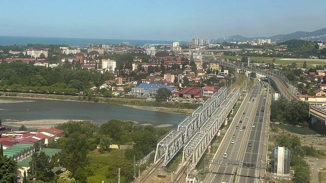 Около 18 млрд рублей потратят на ремонт дорог Сочи к обходу Адлера 