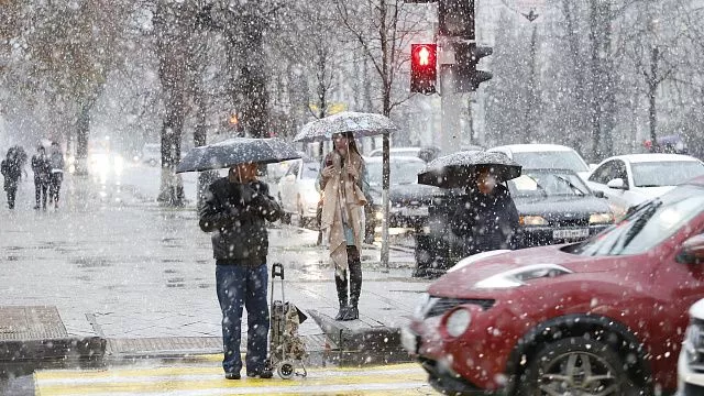 22 декабря в Краснодаре будет холодно, снежно и ветрено