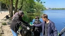 Молодёжь Краснодара очистила от мусора Покровское озеро